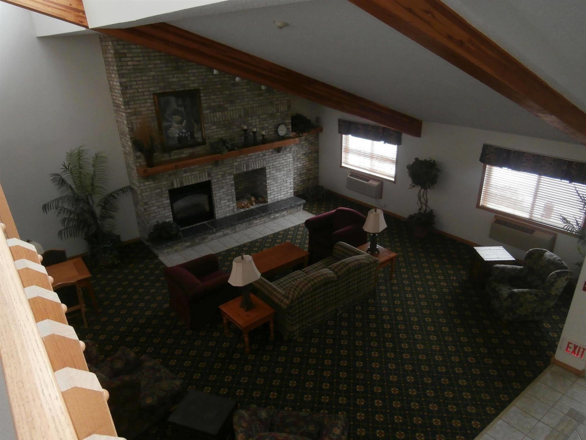 Americas Best Value Inn Annandale Екстер'єр фото
